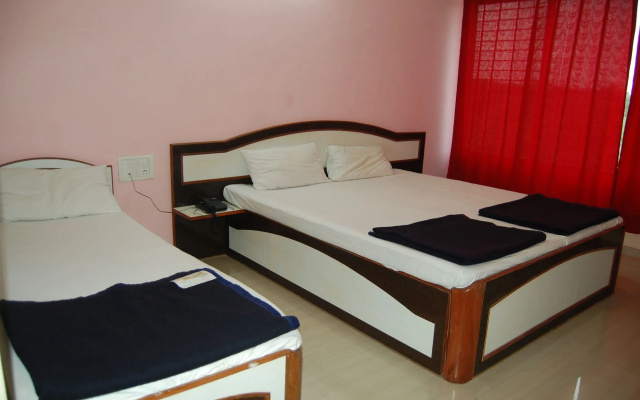 Hotel Sai Shraddha