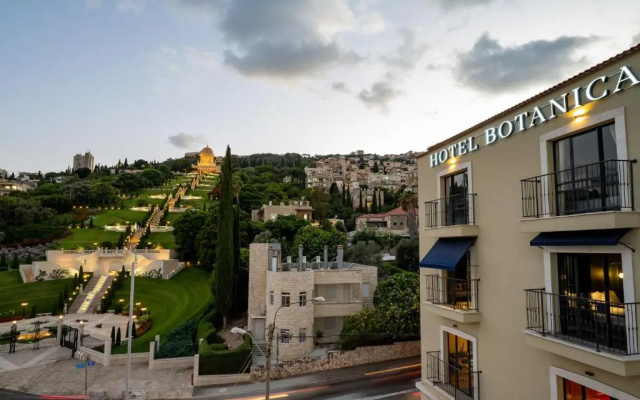Hotel Botanica- Limited Edition By Fattal