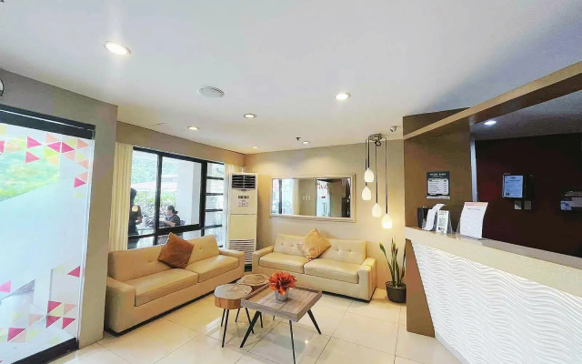 Travelbee Business Inn