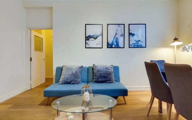 Modern 2 Bed & 2 Bath- Leicester Square