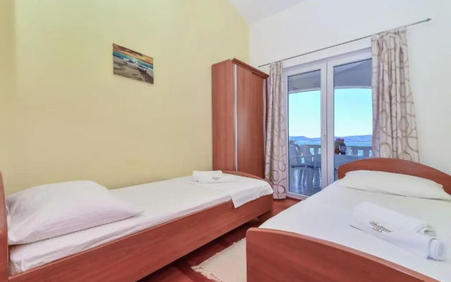 Apartments Neve