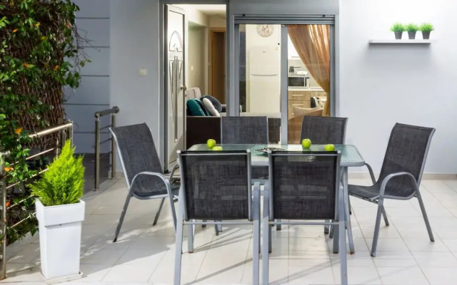 Placebo Apartment in Greece