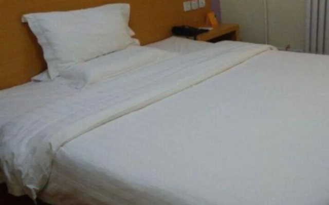 7Days Inn Heze Juye Zhaoshang street