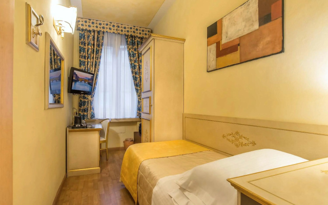Hotel Alba Palace