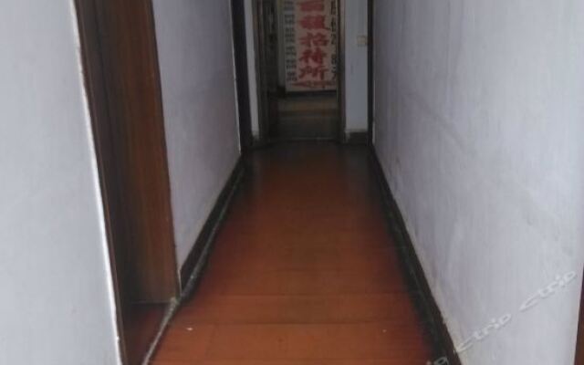 Lufu Hostel интерьер отеля