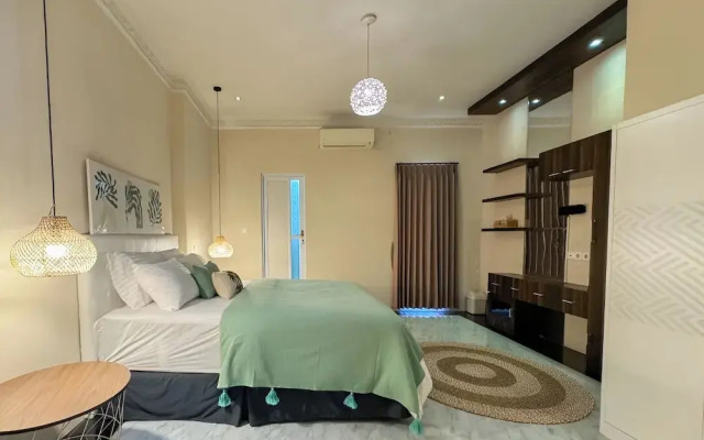 Merdeka Kuta Guesthouse