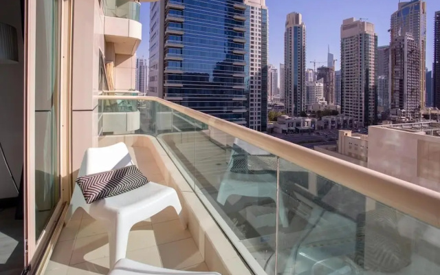 One Perfect Stay Royal Oceanic- One Bedroom Apartment