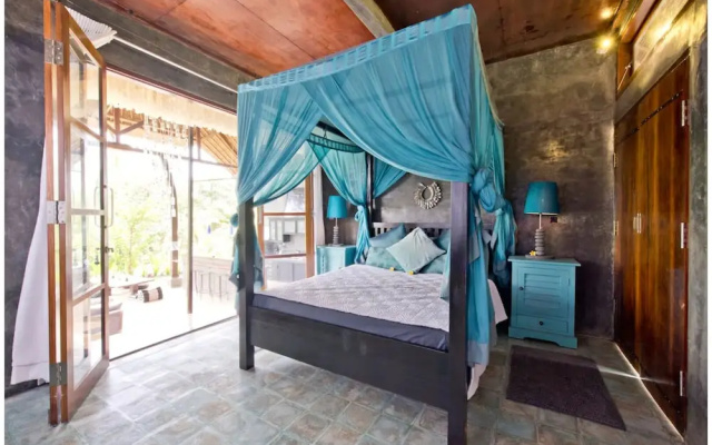 Firefly Eco Lodge