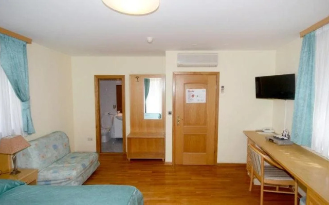 Bed and Breakfast Villa Ana