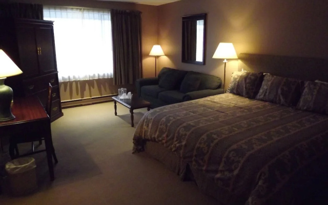 Pacific Inn
