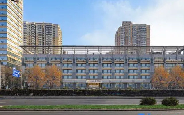 Vienna International Hotel (Beijing Jinsong Shuangjing Metro Station)