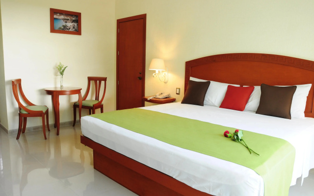 Posada Sian Kaan Playa del Carmen - Wellness Oriented Hotel