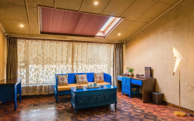 Buddhahood & Lotus Villa