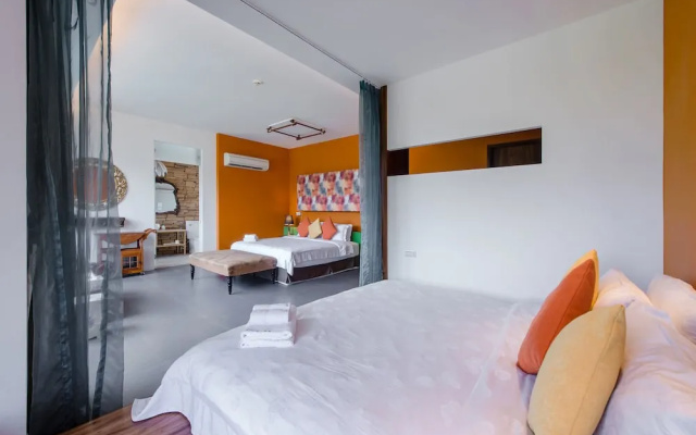Jiaoxi 320 B&B