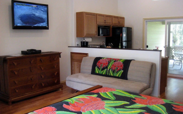 Keaau Place
