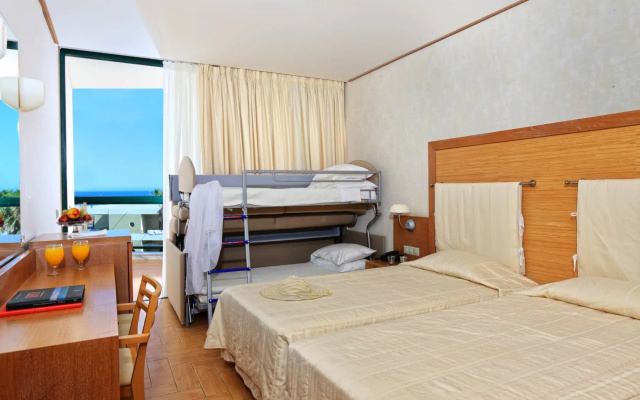 Sirens Beach and Village - All Inclusive