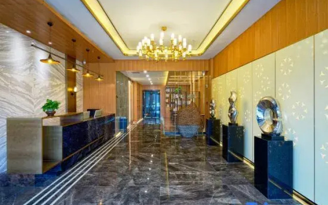 Skyline Hotel (Yinchuan High-speed Railway Station)