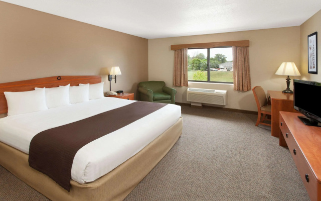 AmericInn by Wyndham Greenville