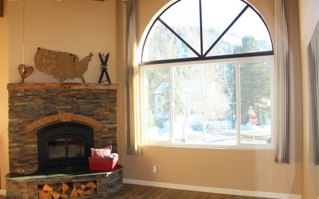 Edgewater #1 by Rainbow Ridge