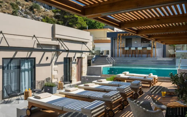 Casa D'Irene Deluxe Hotel