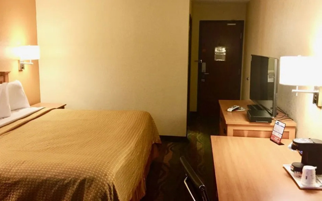 Travelodge Muskegon
