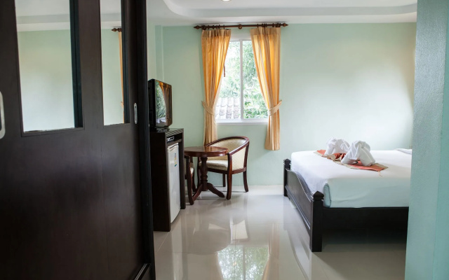 Fahsai Bay Villa