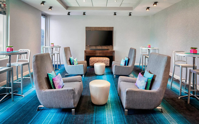 Aloft San Antonio Airport