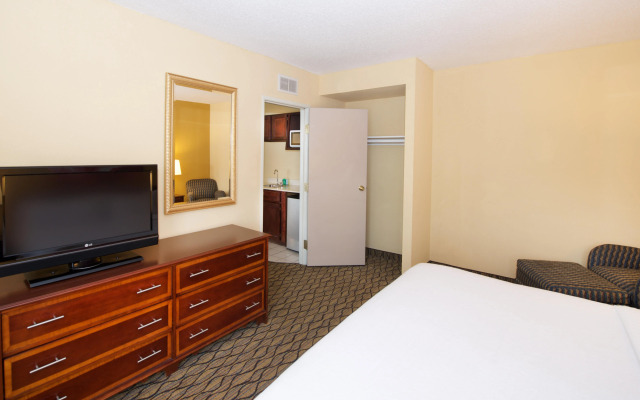 Holiday Inn & Suites Chicago - Downtown by IHG