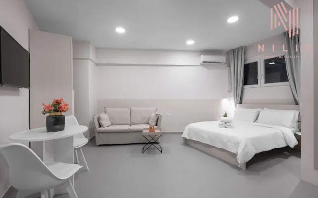 V1 Residences, Nilie Hospitality MGMT
