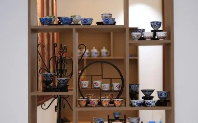 Jingdezhen Riverside Homestay (China Ceramics Museum)