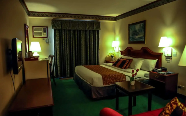 Days Hotel Tagaytay