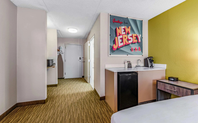 SureStay Plus Hotel by Best Western McGuire AFB Jackson