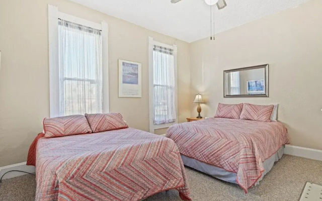 Indy Stadium Villas 702