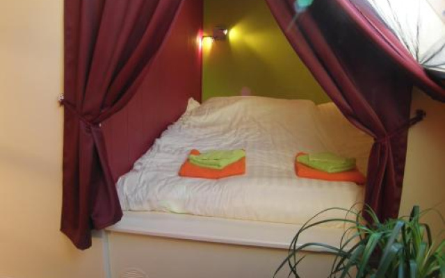 De Opkikker 10 Persoons Vakantiehuis Met Hottub