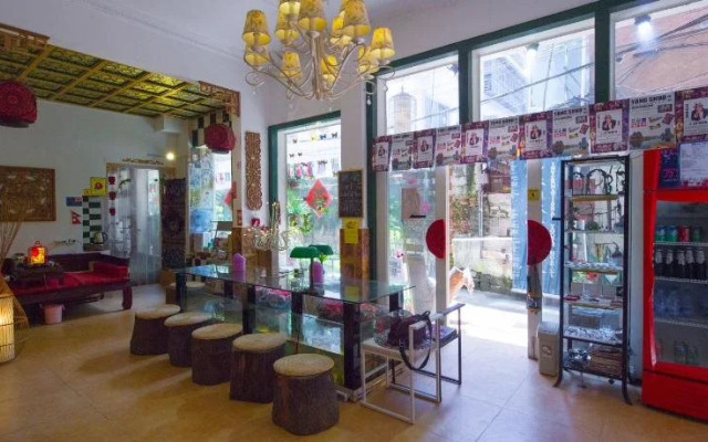 131 International Youth Hostel