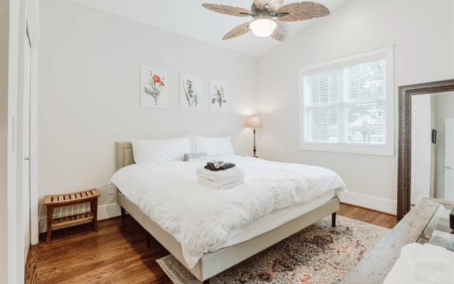 Beechwood Ave, 303