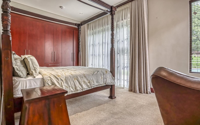 Executive 4-Bedroom Home