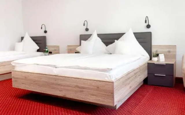 Hotel Zur Post Meerfeld