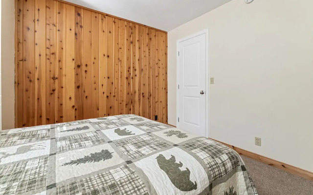 Whiskey Pines Chalet