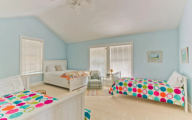 4209 8th Street by Hodnett Cooper