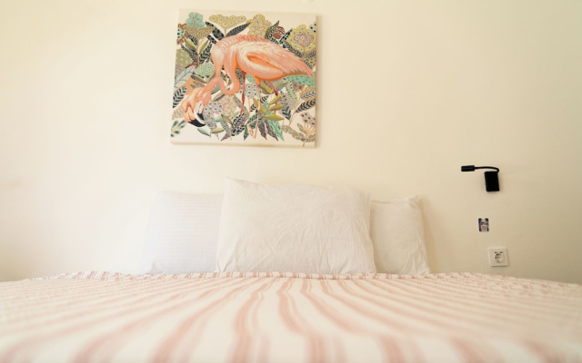 lilium rooms