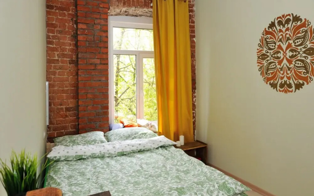 Nice hostel Komsomolskaya