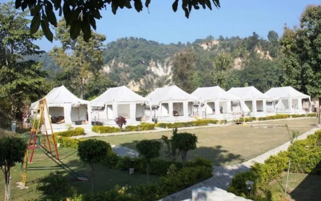 Corbett Wood Resort