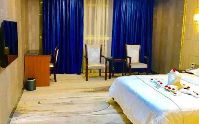 Junyu Business Apartment