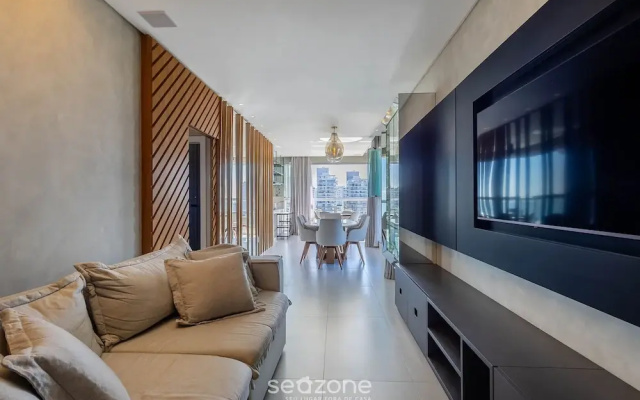 Sophisticated Stay 200m From Praia Brava - EHI
