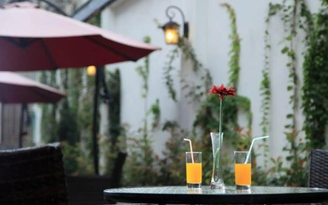 Grand Cozy Hotels