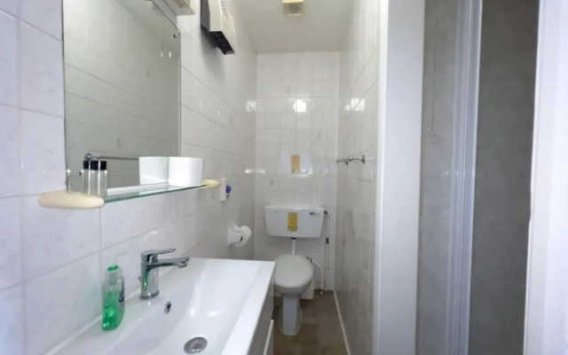 Apartment 2 - 1 Bedroom Sea Front-Sea Views-Free Parking