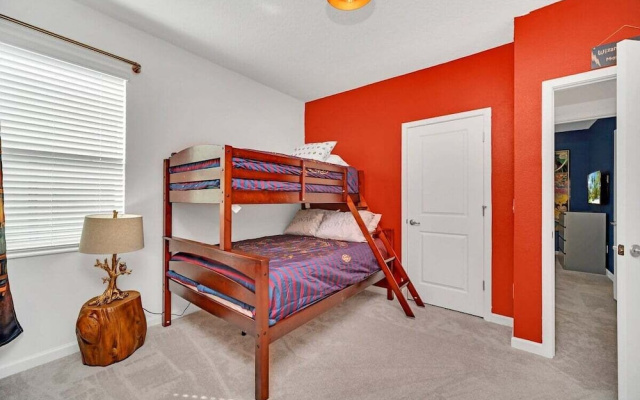 2525 Shanti Amazing 15 Suites Mansion