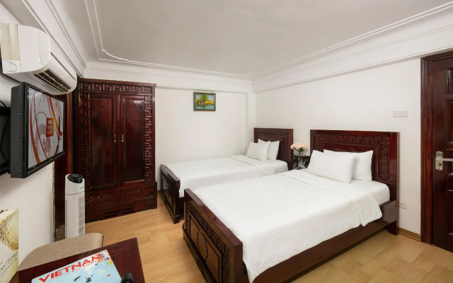 Little Hanoi Hotel