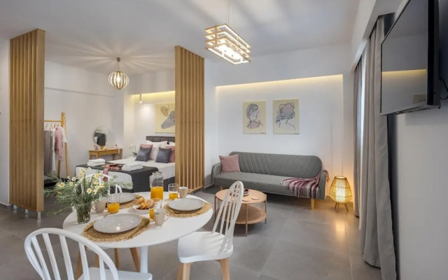 Myra Mare White Suite by Estia